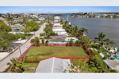 14033 E Parsley Drive, Madeira Beach, FL 33708 - Photo 2