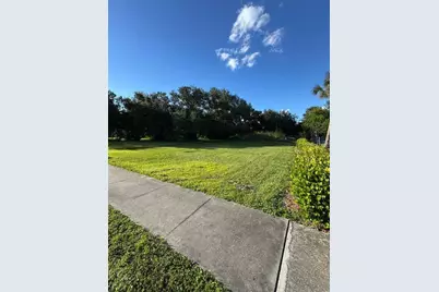 3627 Michigan Avenue, Fort Myers, FL 33916 - Photo 1