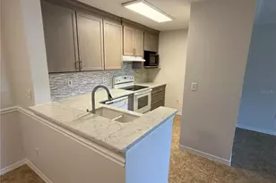 1929 Summer Club Dr, Oviedo, FL 32765 - Photo 6