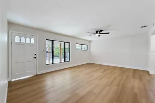 2105 Shaffer Pl, Orlando, FL 32806 - Photo 16