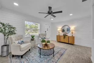 702 Eleanore Ave, New Smyrna Beach, FL 32168 - Photo 2