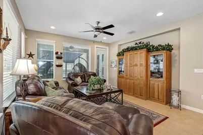 340 Alcove Drive, Groveland, FL 34736 - Photo 4