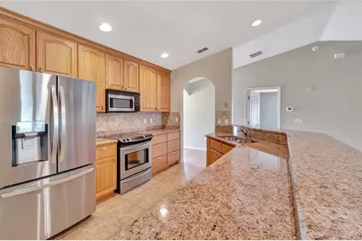 106 Fairway Circle, Umatilla, FL 32784 - Photo 8