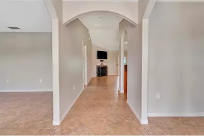 106 Fairway Circle, Umatilla, FL 32784 - Photo 4