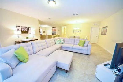 1014 Cypress Pointe Boulevard, Davenport, FL 33896 - Photo 4