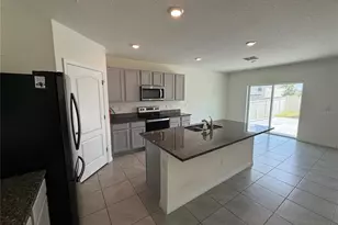 2029 Maple Ridge Dr, Zellwood, FL 32798 - Photo 4