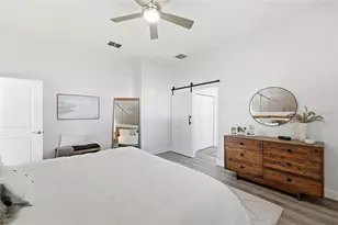5412 Parkway Dr, Belle Isle, FL 32809 - Photo 12