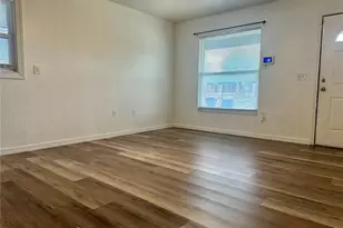 847 Parkwood Ave, Groveland, FL 34736 - Photo 2
