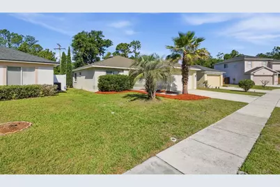 11727 Brenford Crest Drive, Riverview, FL 33579 - Photo 1