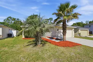 11727 Brenford Crest Dr, Riverview, FL 33579 - Photo 2