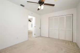 1932 Monterey Dr, Deltona, FL 32738 - Photo 34