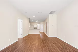 10653 Firebrick Ct, Trinity, FL 34655 - Photo 4