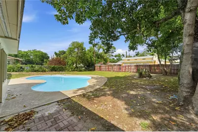 2213 Villano Avenue, Orlando, FL 32818 - Photo 4