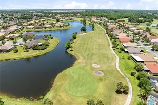 300 Sorrento Rd, Kissimmee, FL 34759 - Photo 32