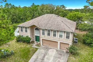 9 Burne Pl, Palm Coast, FL 32137 - Photo 2