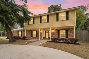 6171 Riviera Ln, Jacksonville, FL 32216 - Photo 2