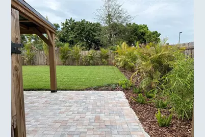 2401 16th Avenue N, Saint Petersburg, FL 33713 - Photo 6