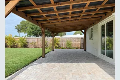 2401 16th Avenue N, Saint Petersburg, FL 33713 - Photo 10