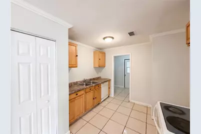 15246 SW 43rd Terrace Road, Ocala, FL 34473 - Photo 2
