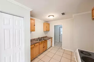 15246 SW 43rd Terrace Rd, Ocala, FL 34473 - Photo 2