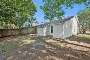 9946 River Crest Ct, Orlando, FL 32825 - Photo 16
