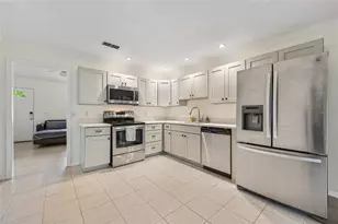 2040 E Triangle Dr, Longwood, FL 32779 - Photo 2