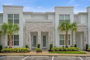 17350 Blessing Dr, Clermont, FL 34714 - Photo 1