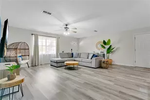 2522 Evergreen Dr, Edgewater, FL 32141 - Photo 2