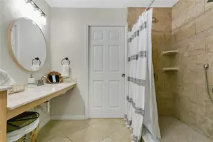 2522 Evergreen Dr, Edgewater, FL 32141 - Photo 14