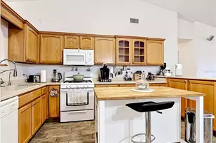 2917 Evans Way, Kissimmee, FL 34758 - Photo 10