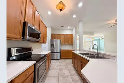 7841 Kavanagh Court, Sarasota, FL 34240 - Photo 2