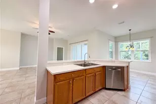 7841 Kavanagh Ct, Sarasota, FL 34240 - Photo 20