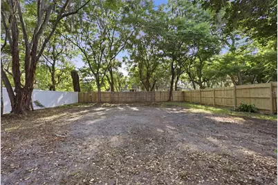 708 S Palmetto Avenue, Deland, FL 32720 - Photo 16