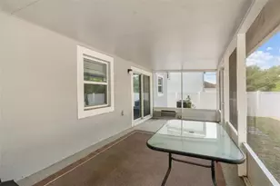 611 del Pilar Dr, Groveland, FL 34736 - Photo 32