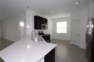 737 Citrus Reserve Blvd, Davenport, FL 33837 - Photo 4