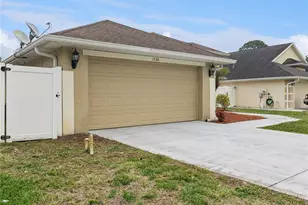 1520 Springleaf Dr, Ormond Beach, FL 32174 - Photo 2