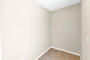 5608 Westerly Breeze Pl, Saint Cloud, FL 34771 - Photo 10