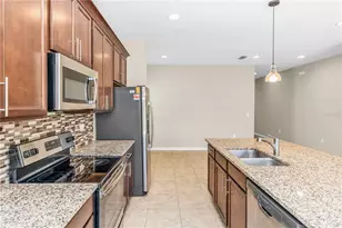 5608 Westerly Breeze Pl, Saint Cloud, FL 34771 - Photo 4