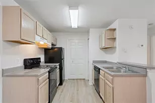 8813 Latrec Ave, Orlando, FL 32819 - Photo 6