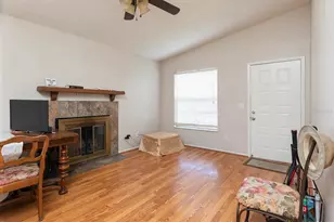 507 Northlake Dr, Sanford, FL 32773 - Photo 2