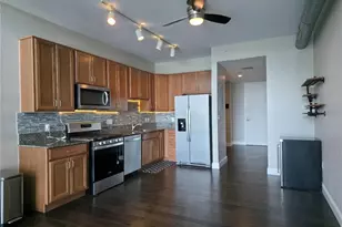 150 E Robinson St, Orlando, FL 32801 - Photo 8