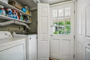 1020 Venetian Ave, Orlando, FL 32804 - Photo 24