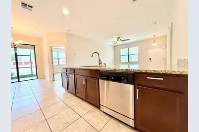 2424 Seven Oaks Drive, Saint Cloud, FL 34772 - Photo 8