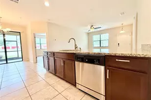 2424 Seven Oaks Dr, Saint Cloud, FL 34772 - Photo 8