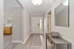 1870 Provence Ct, The Villages, FL 32162 - Photo 4