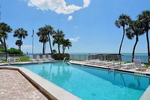 4822 Ocean Blvd, Sarasota, FL 34242 - Photo 2