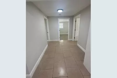 7207 Harwick Dr, Orlando, FL 32818 - Photo 2