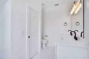 136 E Esther St, Orlando, FL 32806 - Photo 20