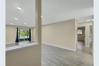 4126 Plantation Cove Drive #304, Orlando, FL 32810 - Photo 2