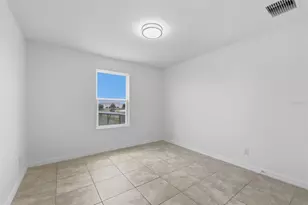 652 Samuel Pl, Davenport, FL 33837 - Photo 18